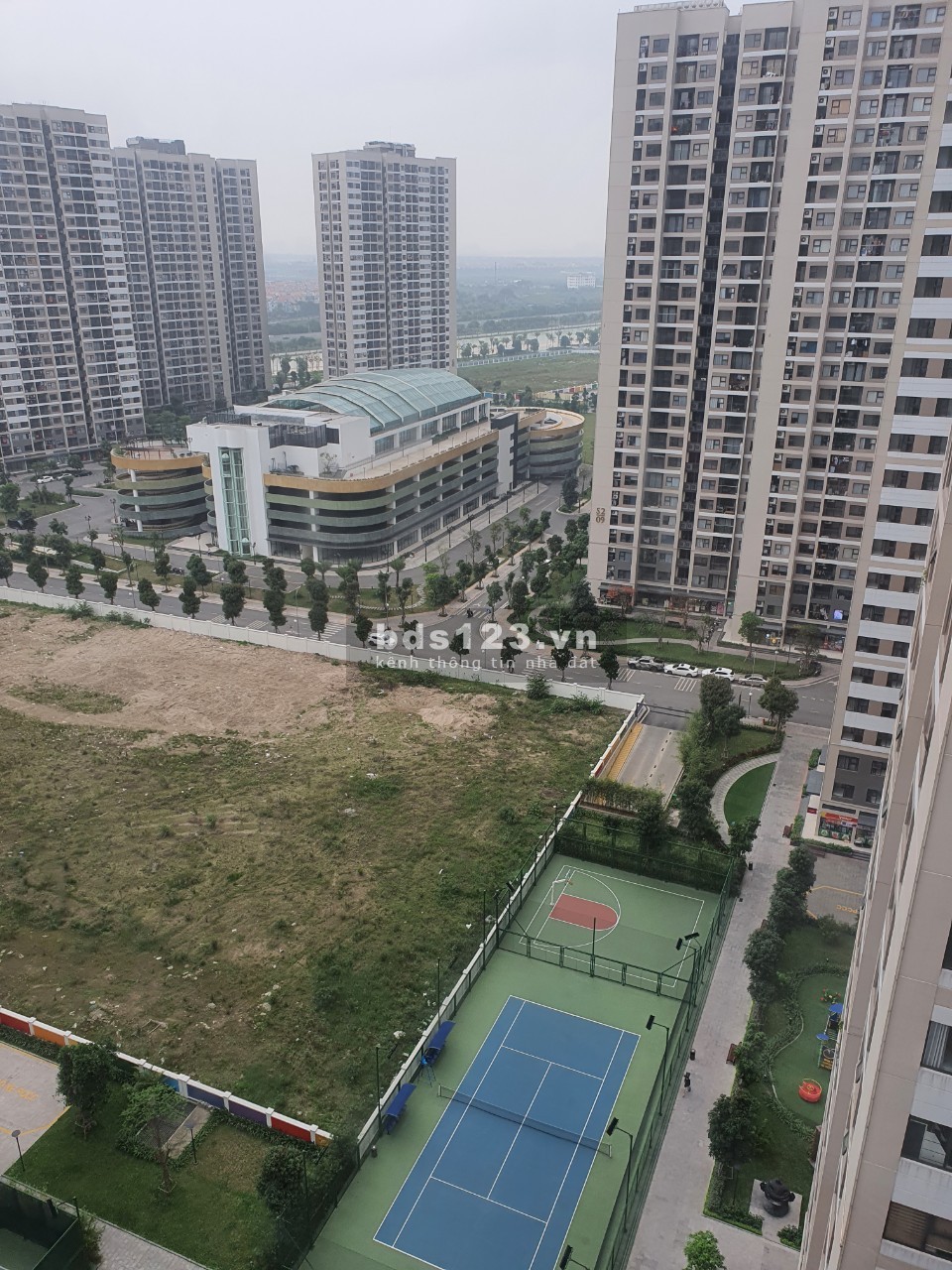 Giá cực rẻ Căn 3 phòng ngủ góc 2vs giá chỉ 2.380 triệu có view Đẹp, nằm tầng trung VHOP