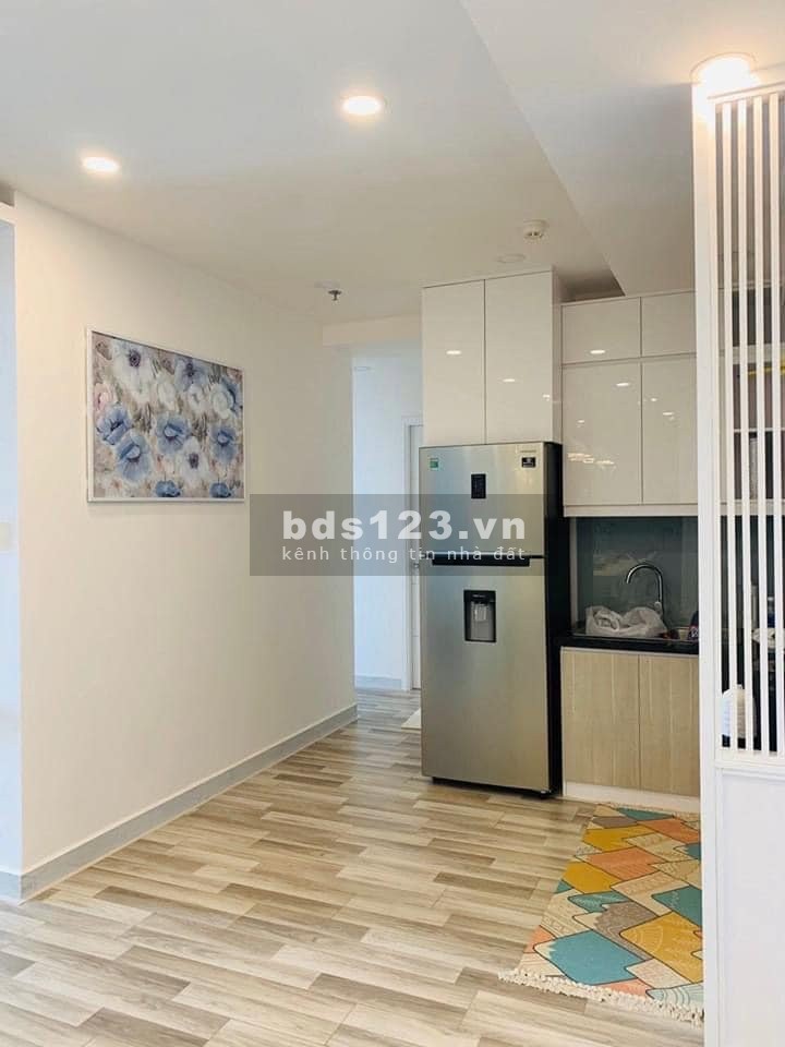 Cho thuê căn 2PN chung cư Terra Royal, diện tích sử dụng 72m2 liên hệ 0362668864