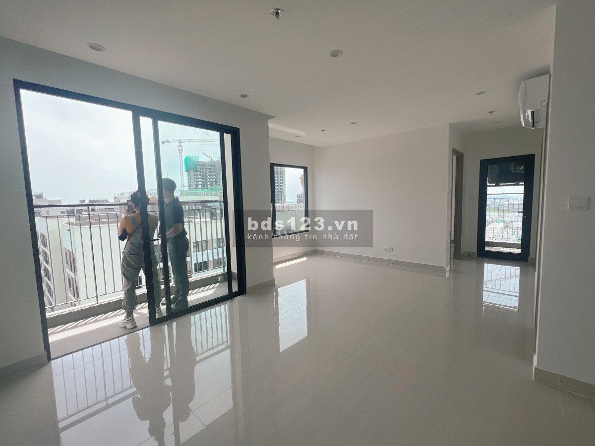 Bán nhanh trong tháng 6 căn hộ 2PN+1 (67m2) Vinhomes Ocean Park giá 1,83 tỷ - view sông San Hô
