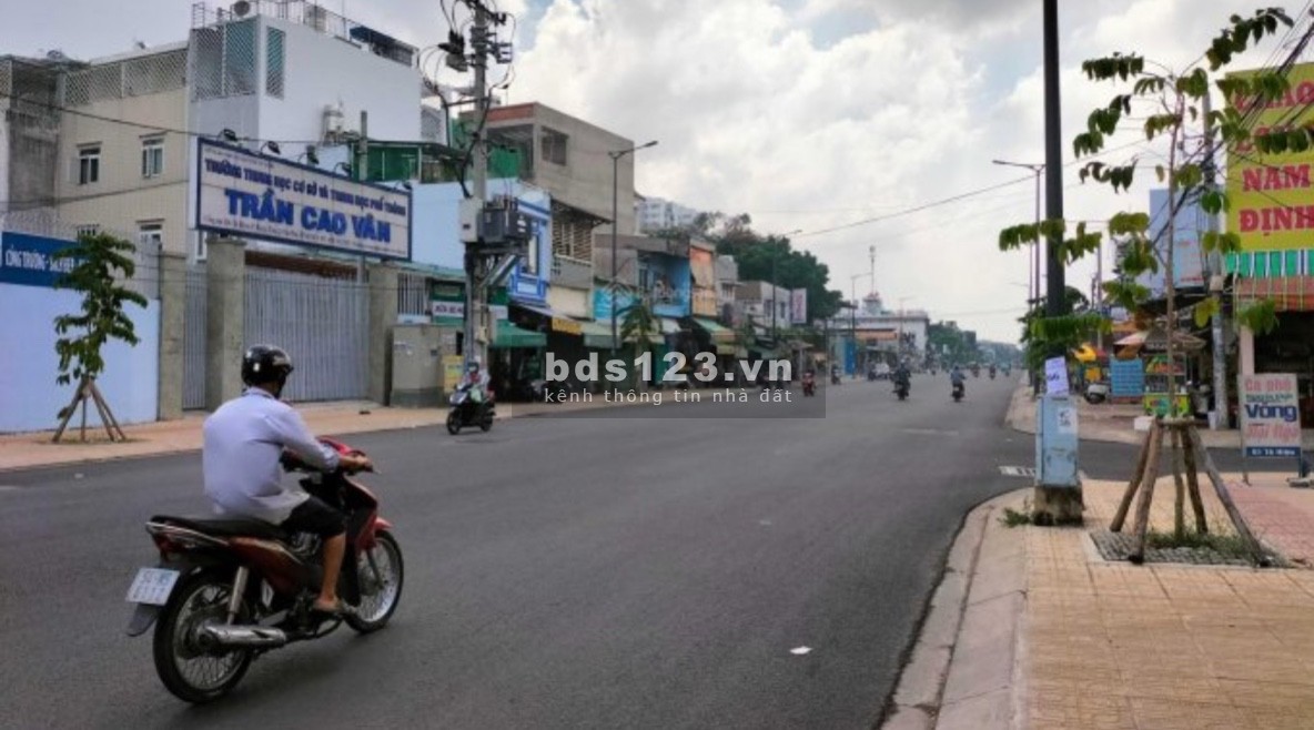 Cần bán nhà xưởng Tô Hiệu 540m2 Quận Tân Phú