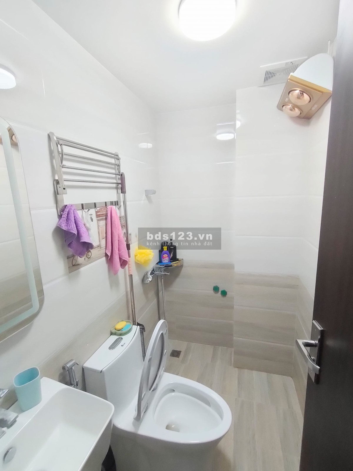 Bán nhà Kim Ngưu, khu an ninh, tặng FULL nội thất, DT 51m² nhỉnh giá 4 tỷ đồng