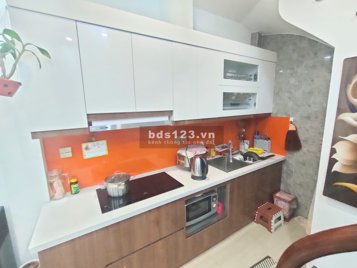 Bán nhà Kim Ngưu, khu an ninh, tặng FULL nội thất, DT 51m² nhỉnh giá 4 tỷ đồng