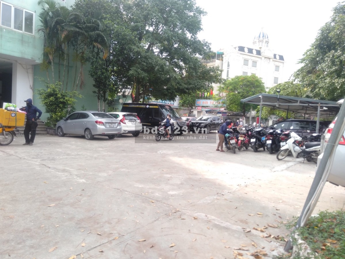 Mặt bằng thông sàn diện tích 300m2 tại Cầu Diễn, khu an ninh, giá tốt