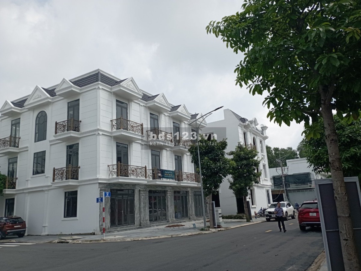 Nhà phố Đông Hưng, Dĩ An, Bình Dương pháp lý minh bạch, sổ hồng riêng từng căn