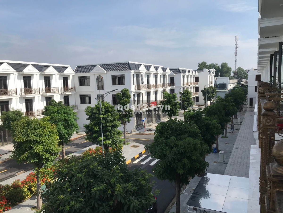 Nhà phố Đông Hưng, Dĩ An, Bình Dương pháp lý minh bạch, sổ hồng riêng từng căn