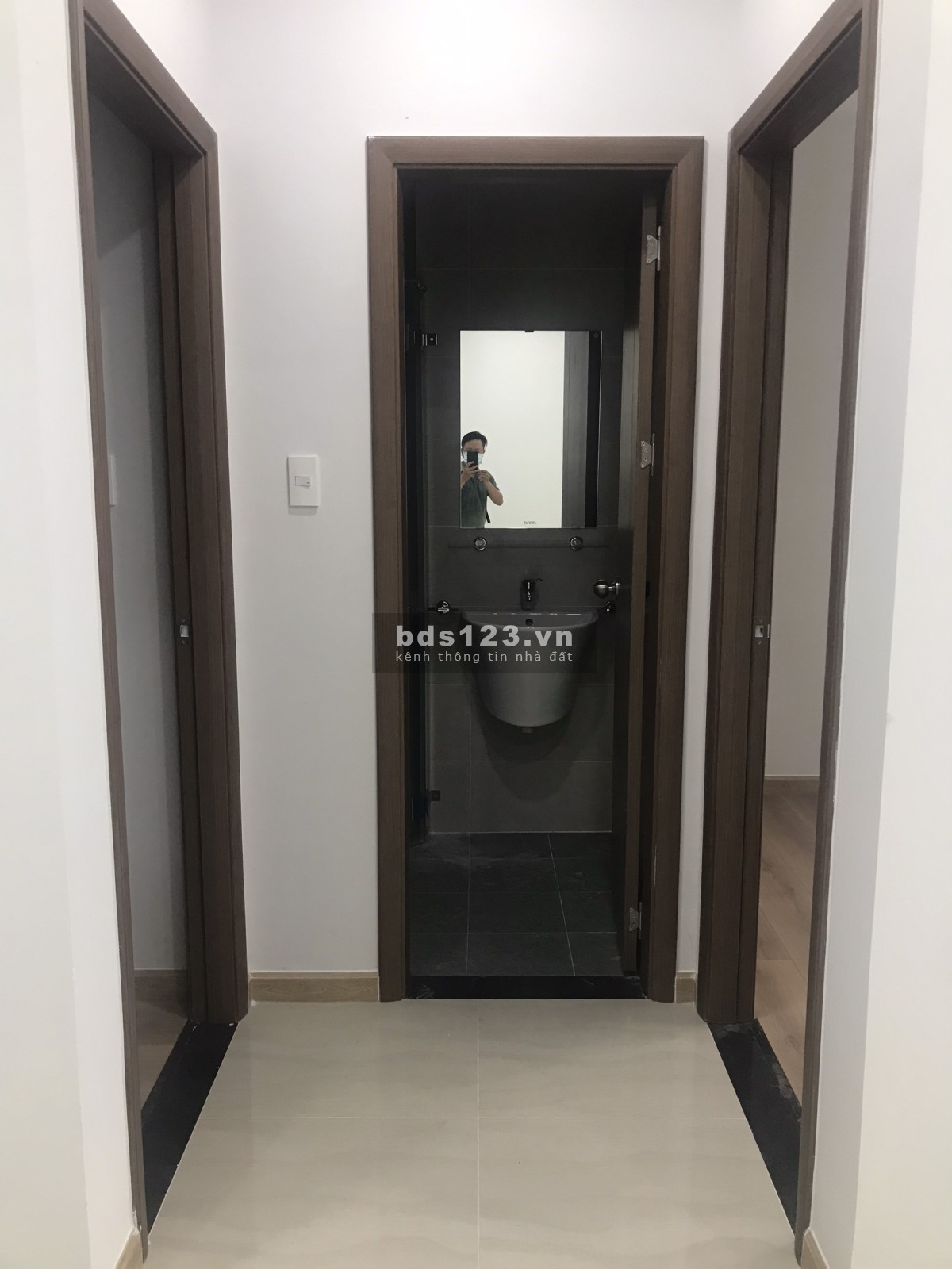 Cho thuê căn hộ 2PN/1WC Bcons Garden: 4,5tr/tháng - cọc 1T - HĐ:1 năm, Miễn Phí Quản lý 1 năm.