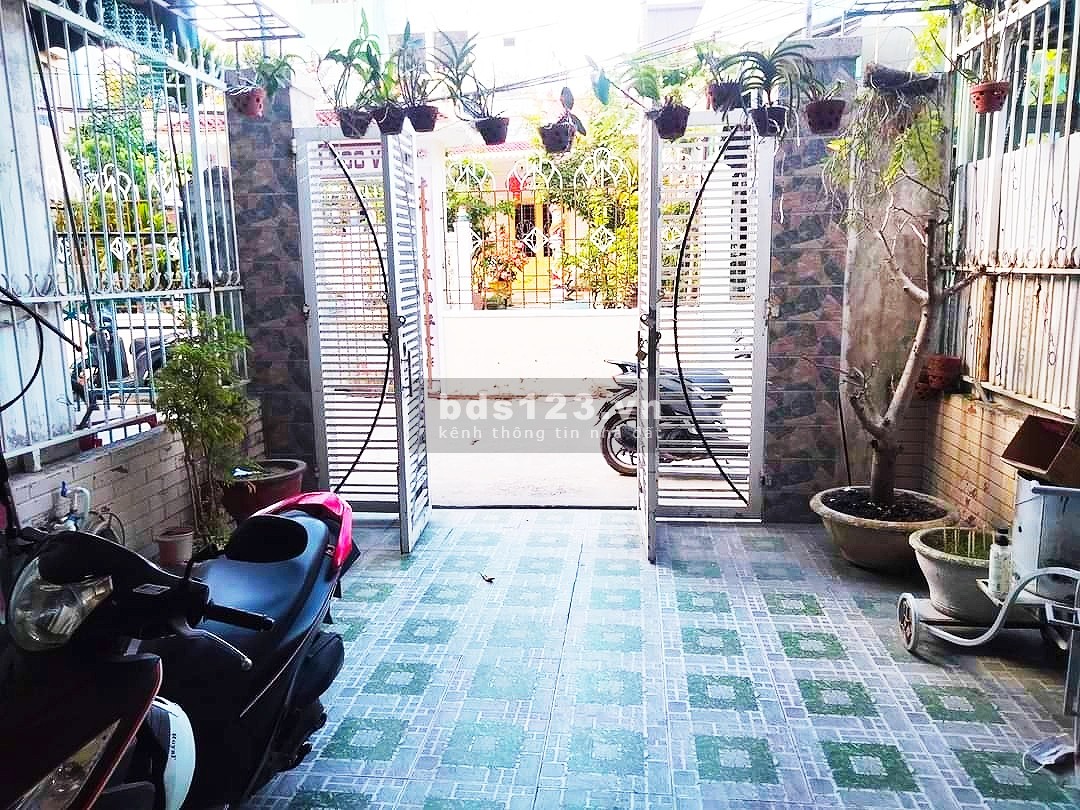 30M ra Điện Biên Phủ, 65m2x3T, 2 Mặt Kiệt, Ô Tô vào nhà, gần 4 Tỷ (0935621182)