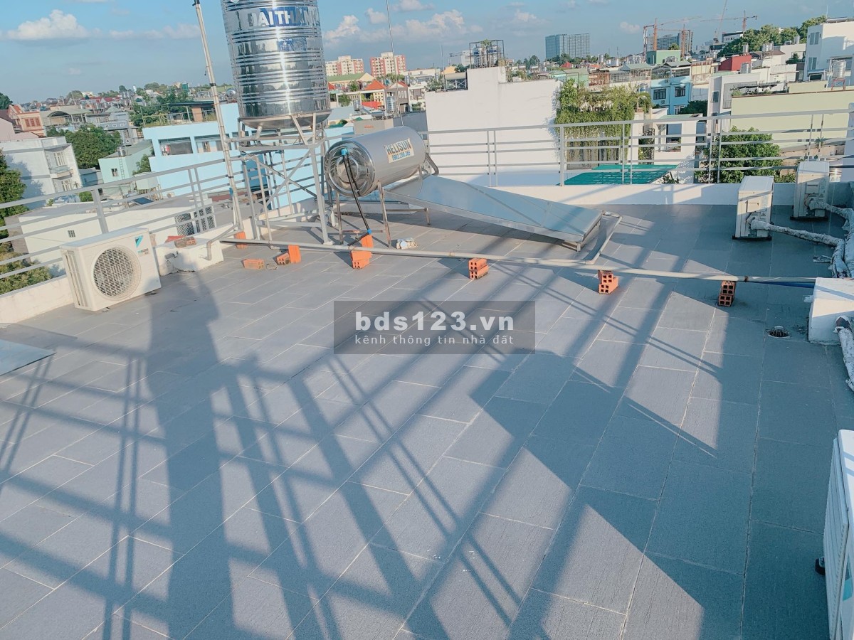 Bán nhà MT phường Linh Chiểu, Thủ Đức, 92m2, Giảm sâu chỉ còn 13 tỷ 5, lh 0703165049