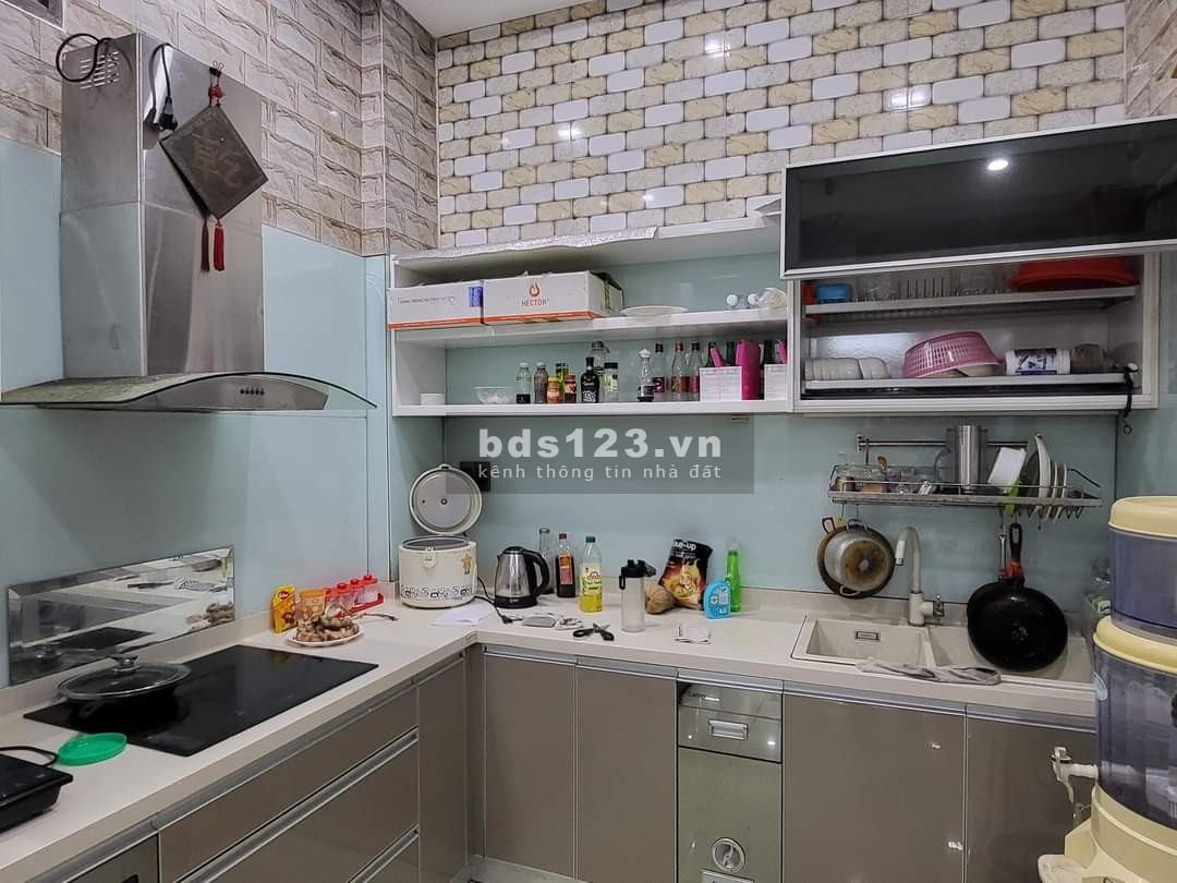 30M ra Điện Biên Phủ, 65m2x3T, 2 Mặt Kiệt, Ô Tô vào nhà, gần 4 Tỷ (0935621182)