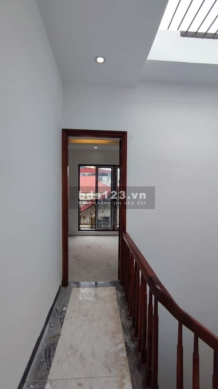 Bán nhà đẹp Xa La- Hà Đông diện tích: 40 m 4 tầng mặt tiền: 4 m giá: 3.95 tỷ