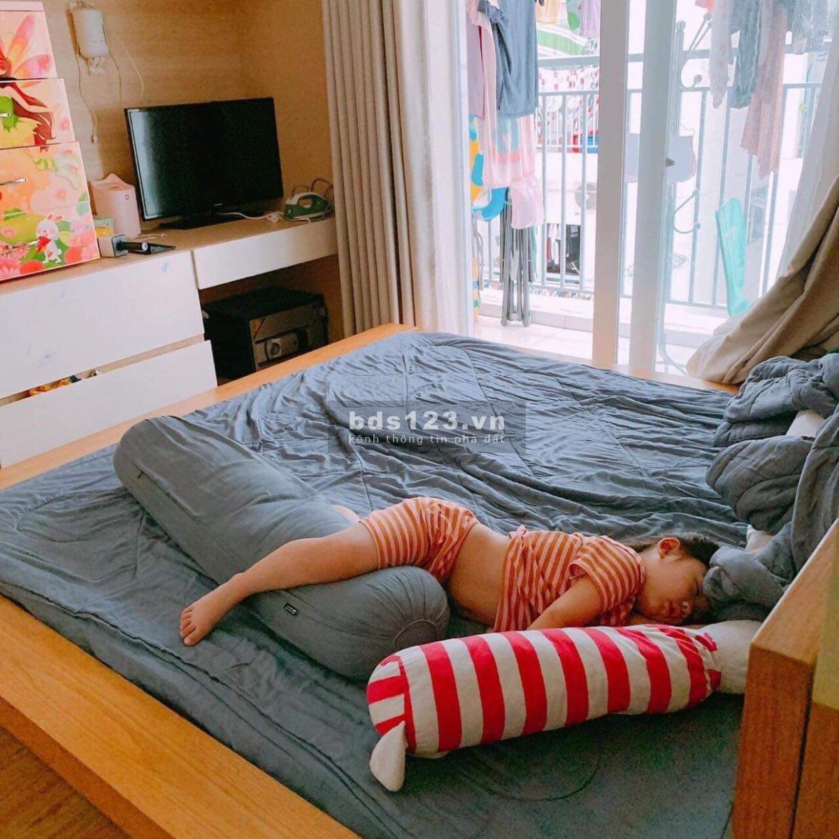 Bán căn hộ 78m2 tầng 15 c/c Oriental Plaza Tân Phú liên hệ 0973962535