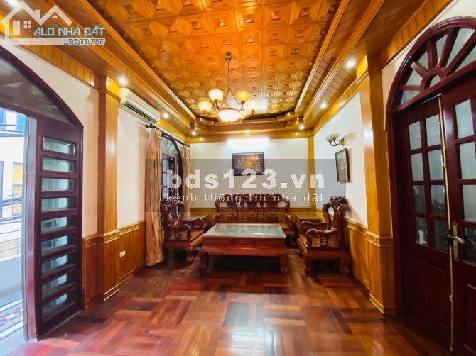 Siêu phẩm nhà Bằng A Hoàng Mai diện tích 92m² x 4 tầng, mặt tiền 6,5m, giá chỉ 8,5 tỷ đồng