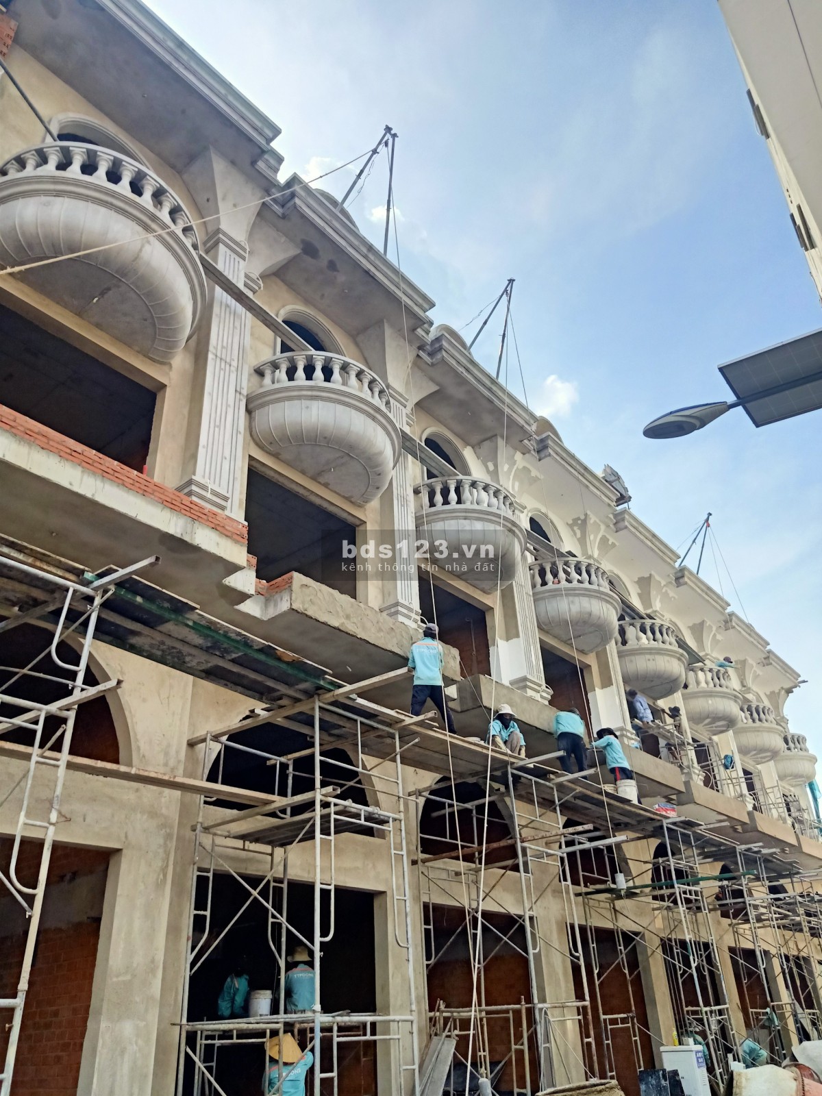 Nhà Ngay AEON Mall Tân Phú, Đầy Đủ Tiện Nghi giá 6.35 tỷ, thương lượng