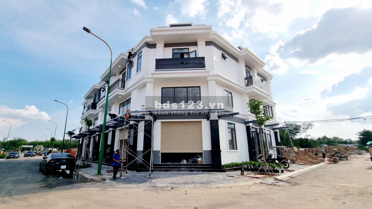 Đất nền giá rẻ Bình Dương sát Vành Đai 4 cách trung tâm 700m hỗ trợ vay ngân hàng