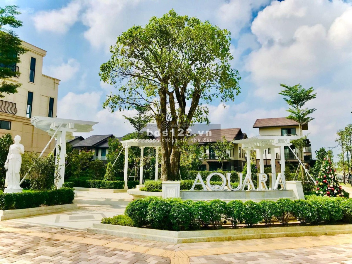 Cần bán gấp giá tốt căn nhà phố vườn 1 trệt 1 lầu tại Waterpoint. Giá chỉ 3 tỷ 5 bao thuế phí