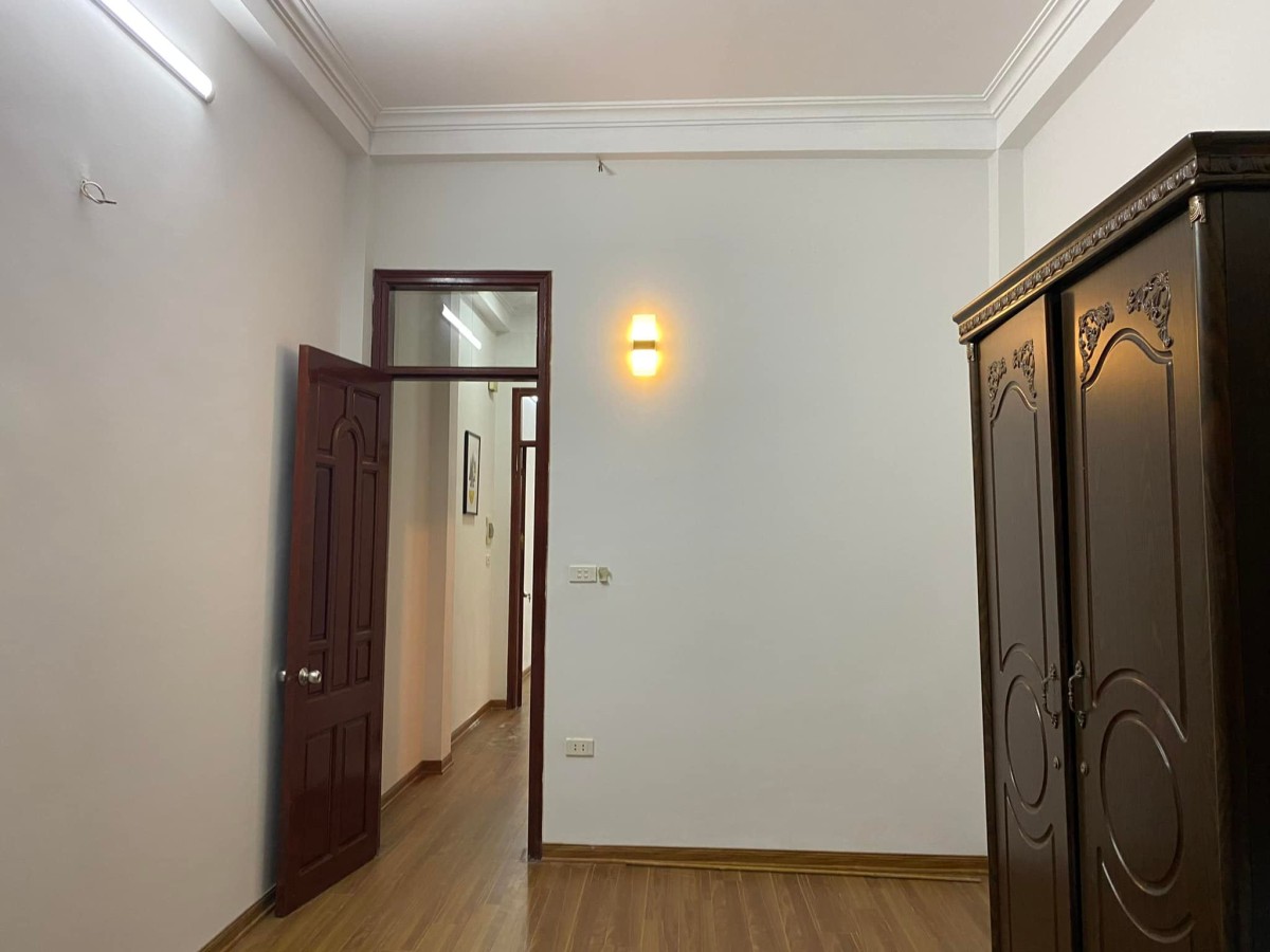 Nhà gần bên khu Hà Đông, DT 32m² x 4 tầng, ngõ ÔTÔ, KD ĐỈNH, nhỉnh giá 2 tỷ