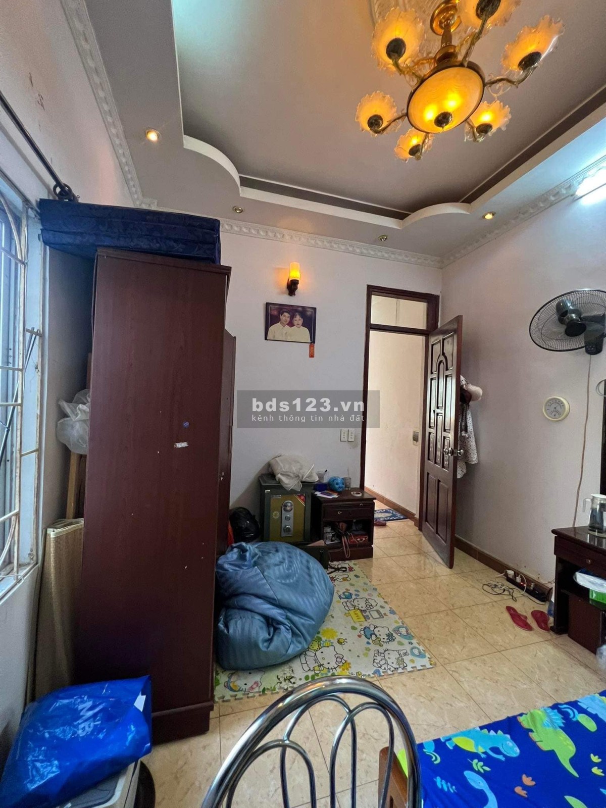 Cần bán nhà gấp đường Bằng Liệt dt 39m2 4 tầng giá 2.6 tỷ lh 0984857937