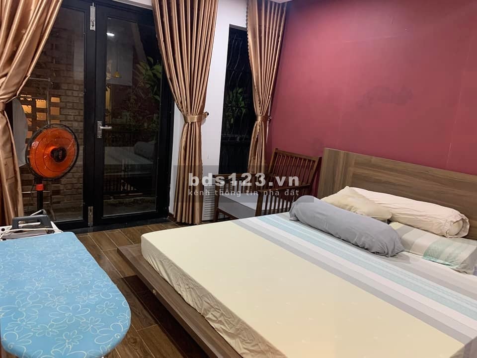 Chính chủ cần bán căn nhà khu vực Hải Châu, diện tích 80m², mặt tiền 7m, 3 TỶ XX