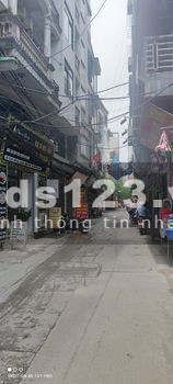 Nhà đẹp gần hồ Triều Khúc Thanh Xuân ngõ thông ô tô nội thất đẹp giá chỉ hơn 5 tỷ