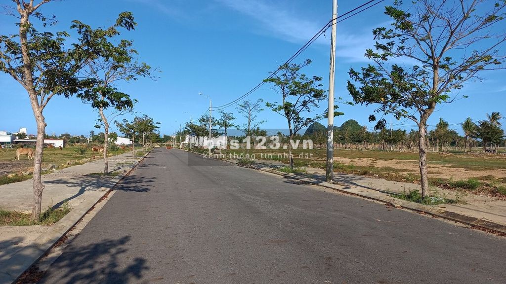 Bán đất nền Nam Hoà Xuân.b2.72 dt 110m2, Đông Nam sạch đẹp giá 3.55 tỷ