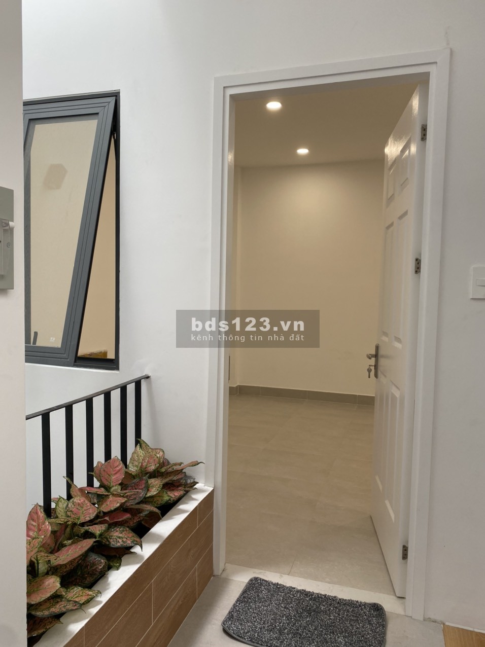 Nhà mới xây cho nữ thuê phòng, Đường số 4, Hiệp Bình Phước, Thủ Đức (Gần ĐH Luật, Vạn Phúc City)