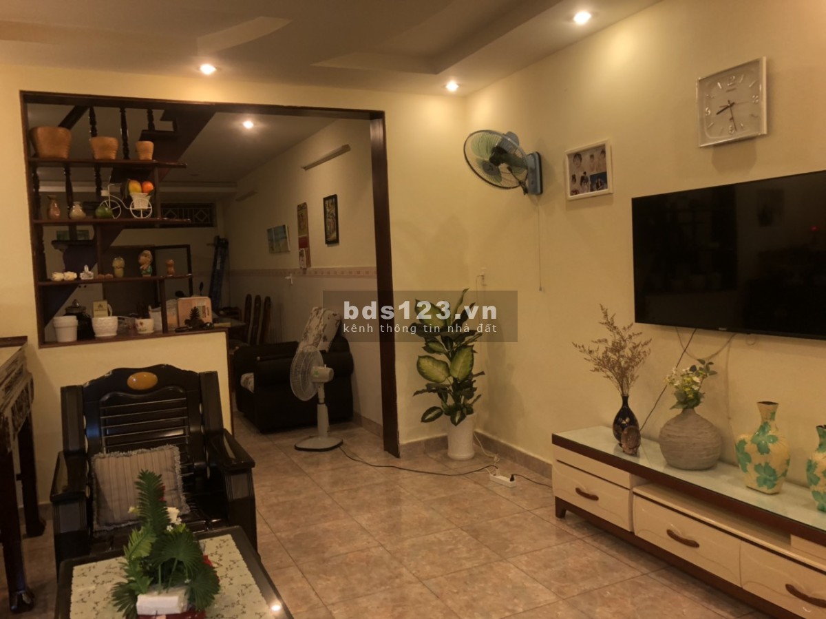 Nhà mới xây HXH 5m sát MT Nguyễn Trọng Tuyển, Phú Nhuận 4 tầng, giá 8tỷ TL
