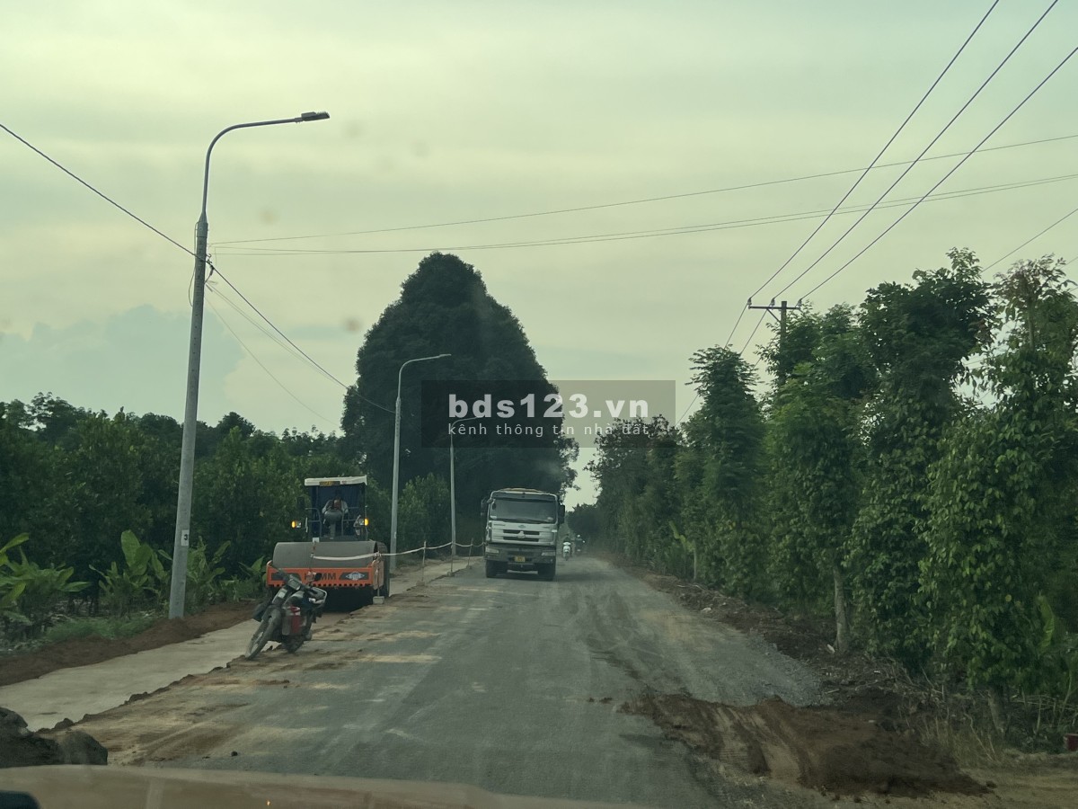 Chính Chủ Bán Đất Full Thổ Cư Mặt Tiền Đường Nhựa 15m Cách QL20 1km Tại Định Quán - Đồng Nai Giá Tốt