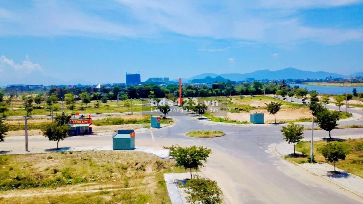Bán đất khu đô thị số 4, diện tích sử dụng 125m2 ven sông, lh ngay