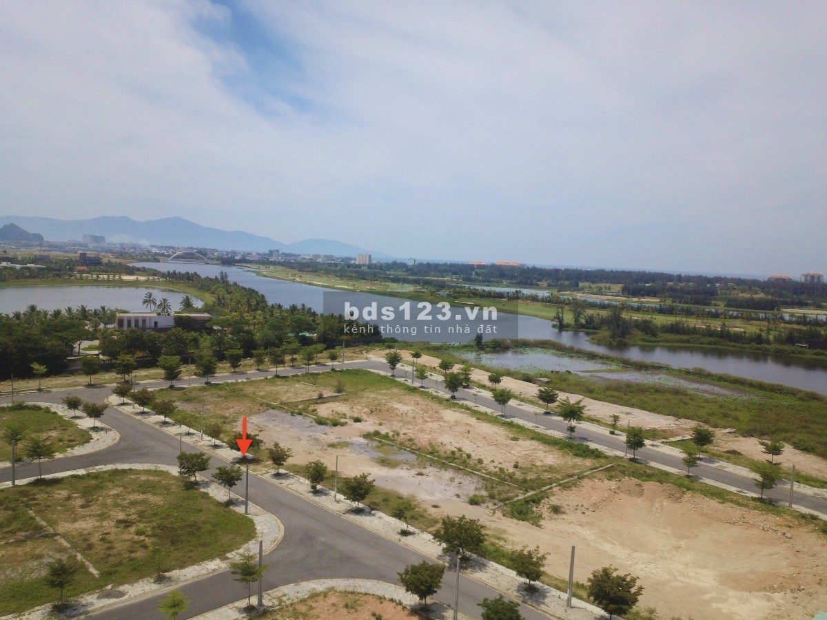Bán đất khu đô thị số 4, diện tích sử dụng 125m2 ven sông, lh ngay