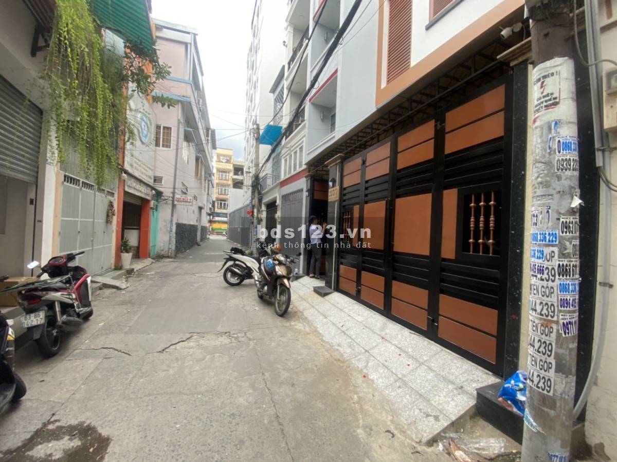 Cho thuê mặt bằng đẹp cần cho thuê Quận Phú Nhuận, tiện kinh doanh mua bán