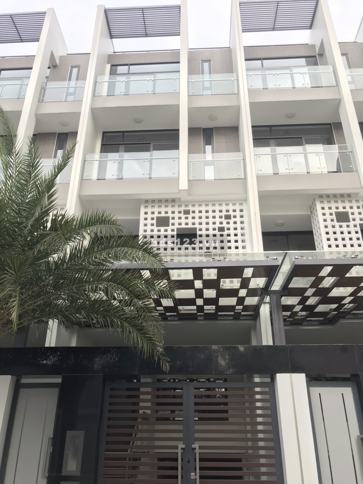Nhà phố Precia Riverside Quận 2 giá bán chỉ 51.5 triệu/m2 chỉ 0.8 suất cuối cùng có sổ sẵn