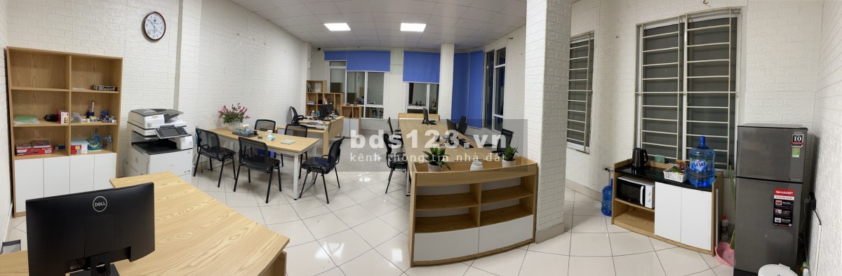 Văn phòng thông sàn 60m2 mặt đường Tố Hữu liên hệ 0983588538