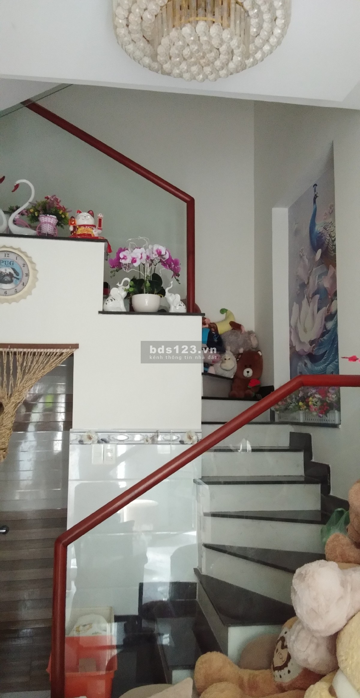 Chính chủ cần bán nhà ở phường Tân Định, Quận 1 1 trệt, 2 lầu đúc, giá tốt