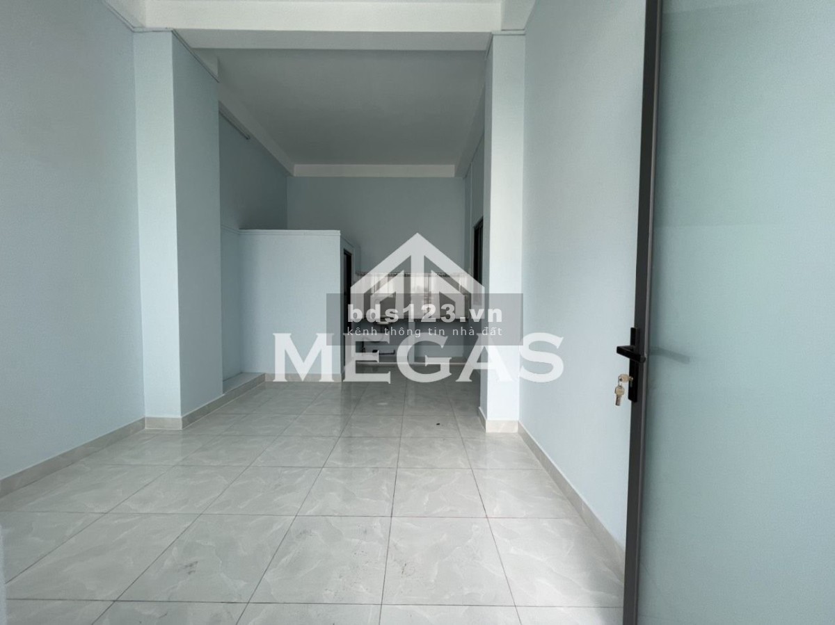 Phòng trọ giá rẻ ngay chợ Cây Me bến xe An Sương liên hệ 0937.404.922