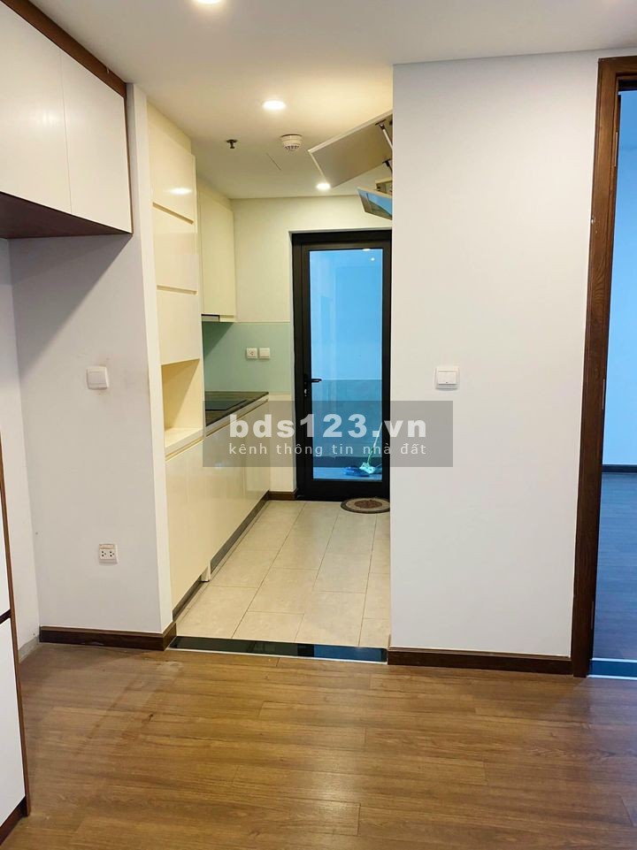 Bán căn hộ 2PN view sông 102m2 tại Sun Ancora, 3 Lương Yên, Hà Nội