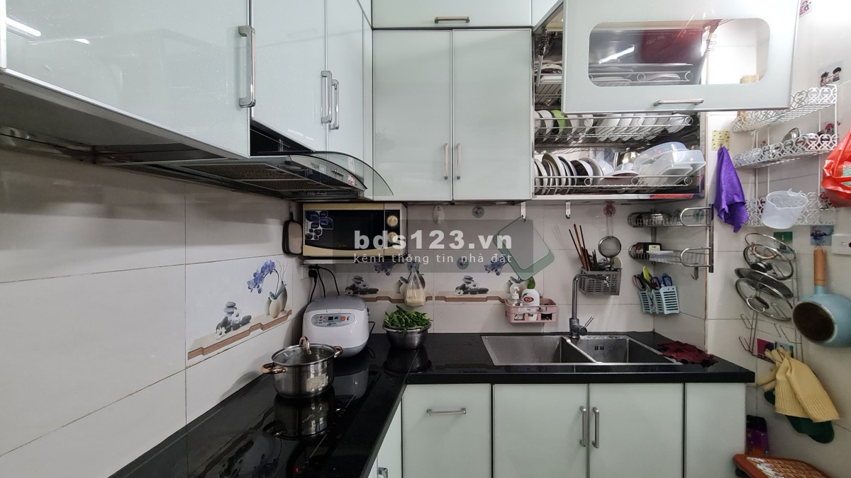 Bán Gấp Nhà Đường Định Công Thượng DT 35m² x 3 tầng giá chỉ 2,45 tỷ đồng