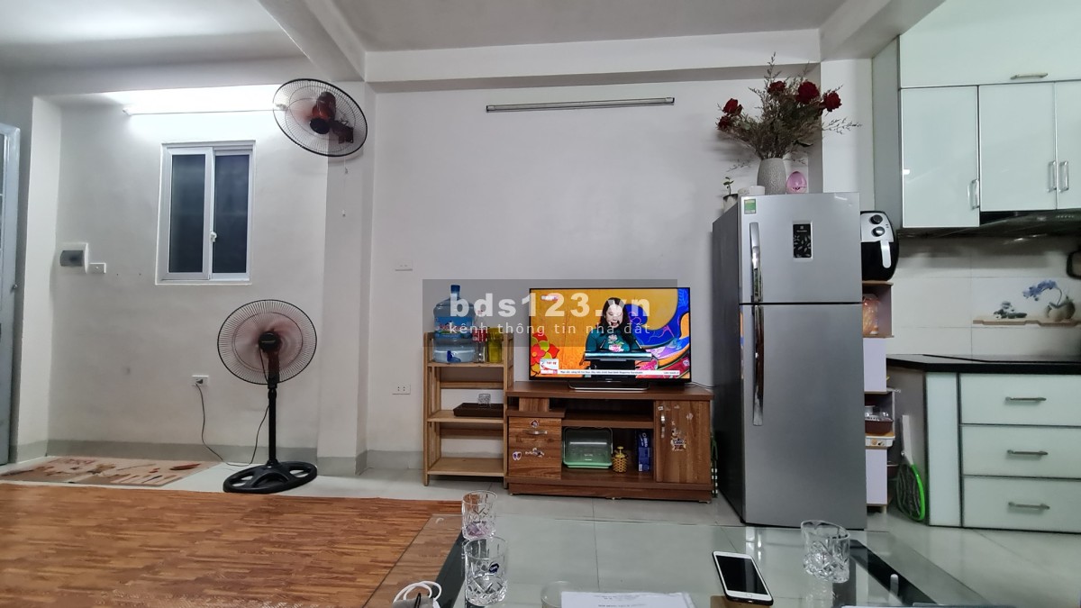 Bán Gấp Nhà Đường Định Công Thượng DT 35m² x 3 tầng giá chỉ 2,45 tỷ đồng