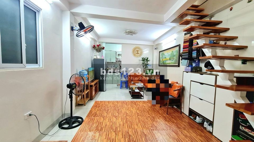 Bán Gấp Nhà Đường Định Công Thượng DT 35m² x 3 tầng giá chỉ 2,45 tỷ đồng