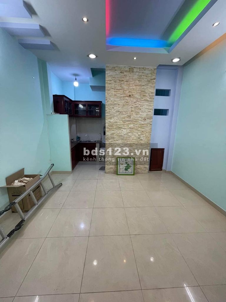Bán nhà HXH Quận 1 dọn vào ở liền, giá tốt đầu tư sinh lời cao LH 0911199398