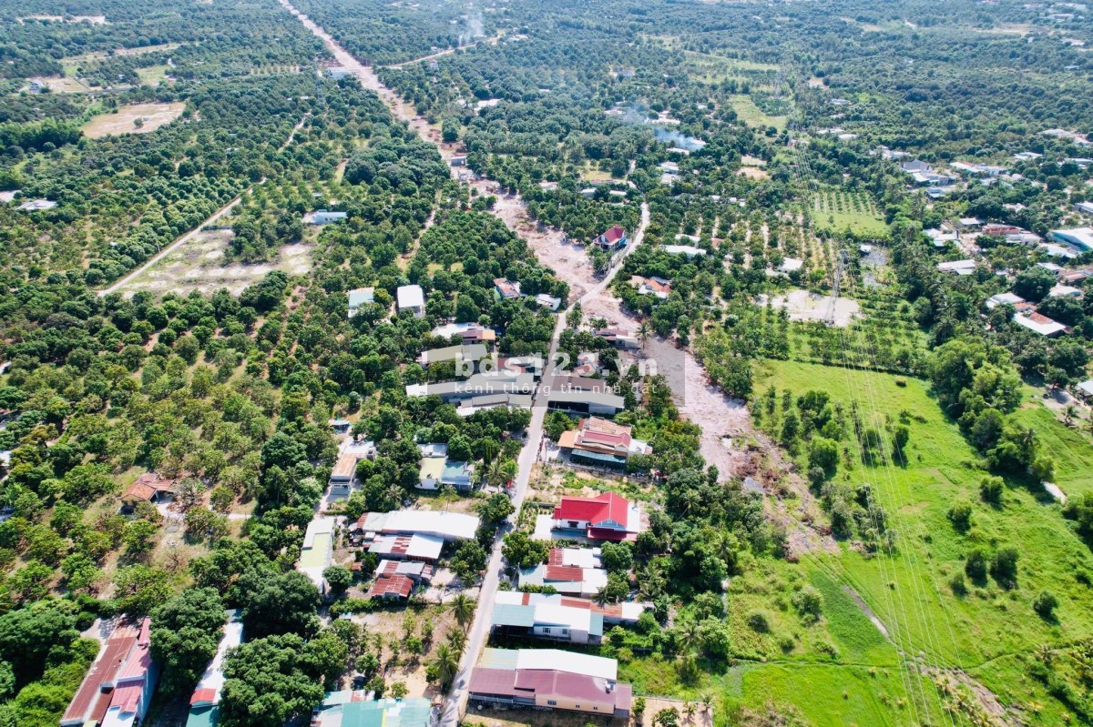 Chủ kẹt vốn làm ăn cần bán cắt lỗ lô đất giáp trục đường Lê Lợi40m giá cực rẻ !