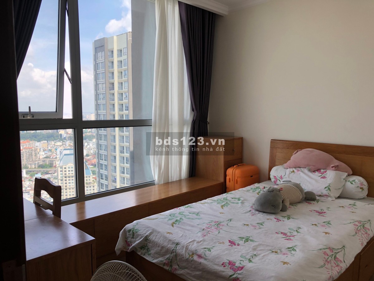 Cho thuê căn hộ 3PN tại Vinhomes Central Park chỉ 35 triệu/tháng, lh 0938805569