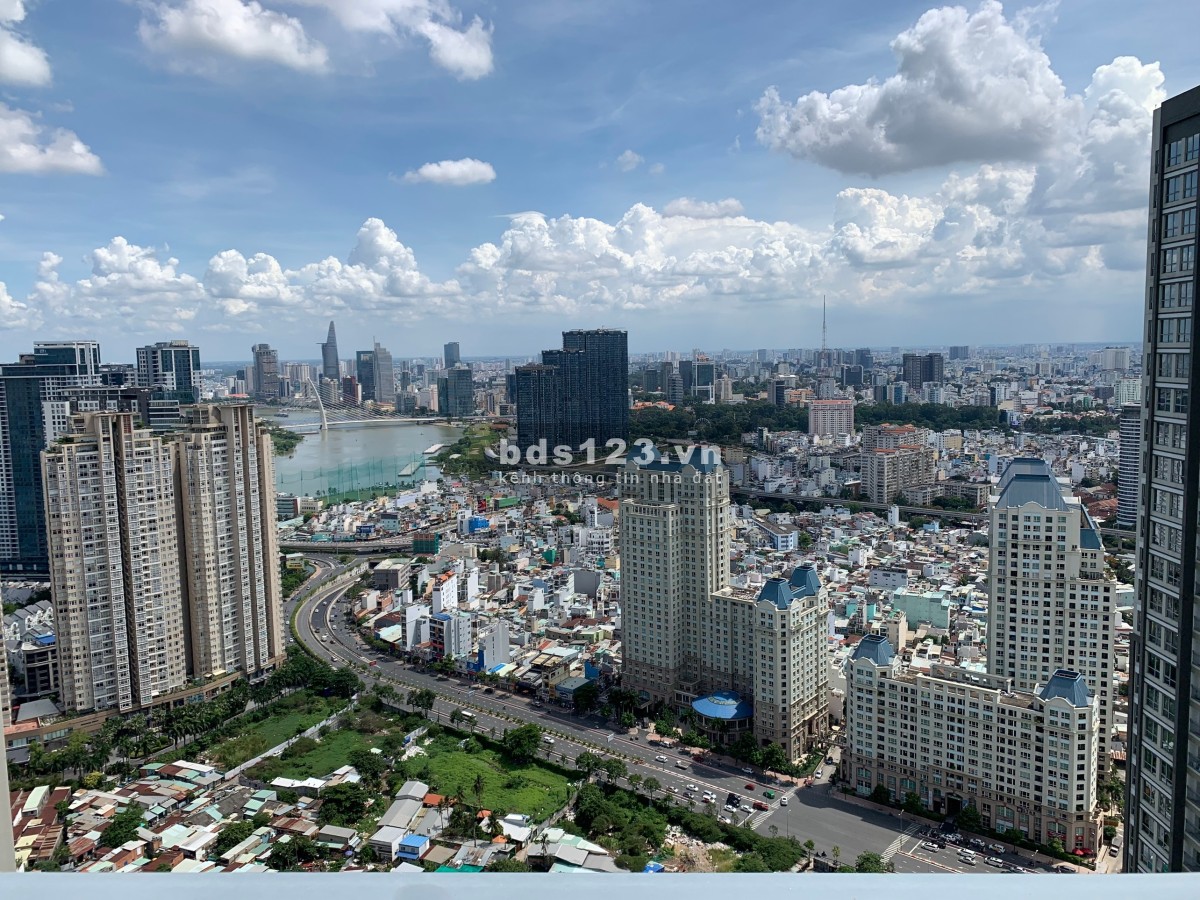 Cho thuê căn hộ 3PN tại Vinhomes Central Park chỉ 35 triệu/tháng, lh 0938805569