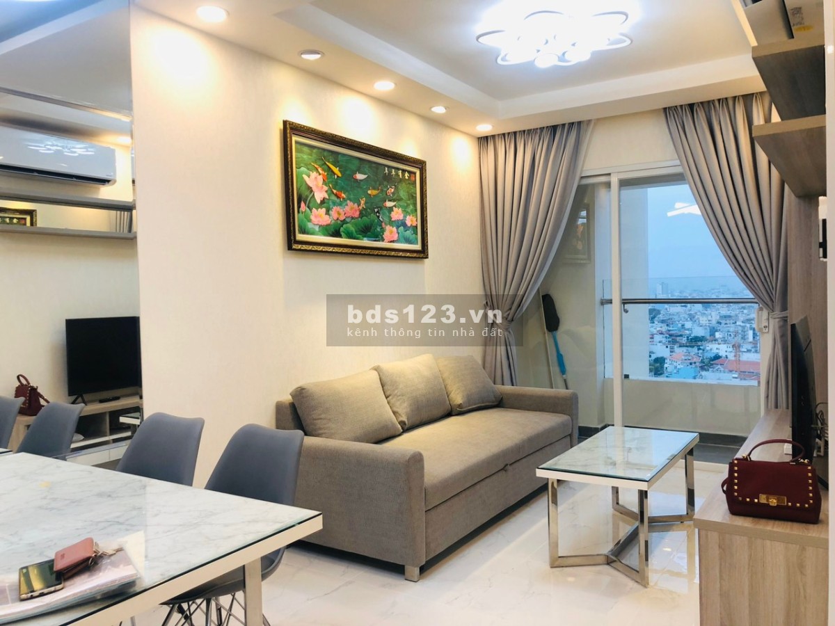 Căn hộ 72m2 Terra Royal cần bán 7 tỷ liên hệ 0362668864, vào ở ngay