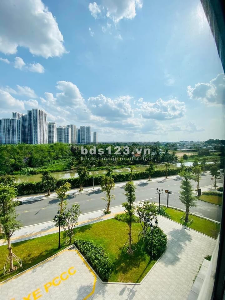 Cần sang nhượng căn 1PN+ full nội thất hiện đại khu S205 chỉ 2.1 tỷ. LH 0908 55 1404 (zalo/imess)