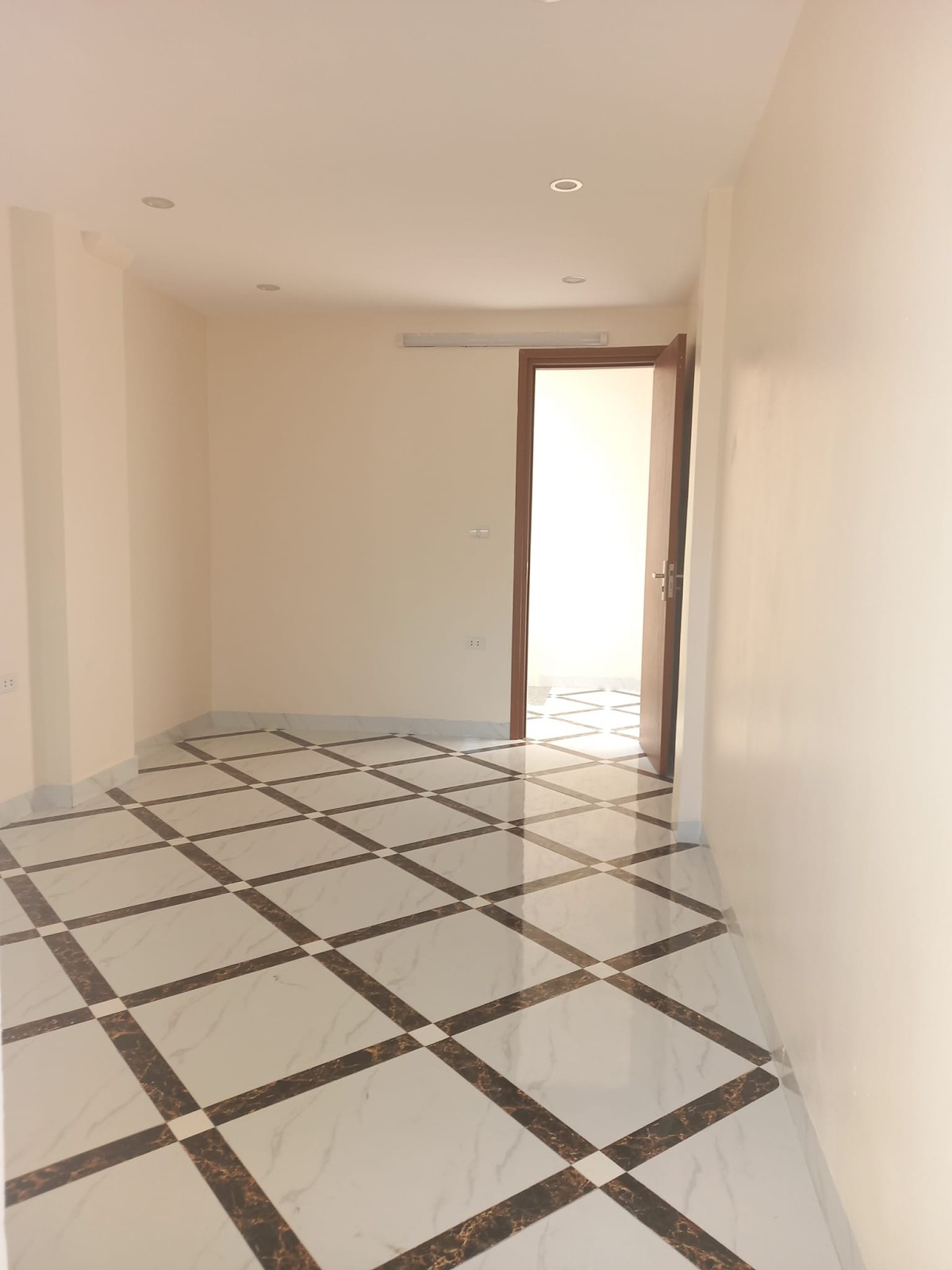 Bán nhà riêng lô góc Vĩnh Hưng Hoàng Mai, diện tích 30m² x 4 tầng giá bán 3,45 tỷ