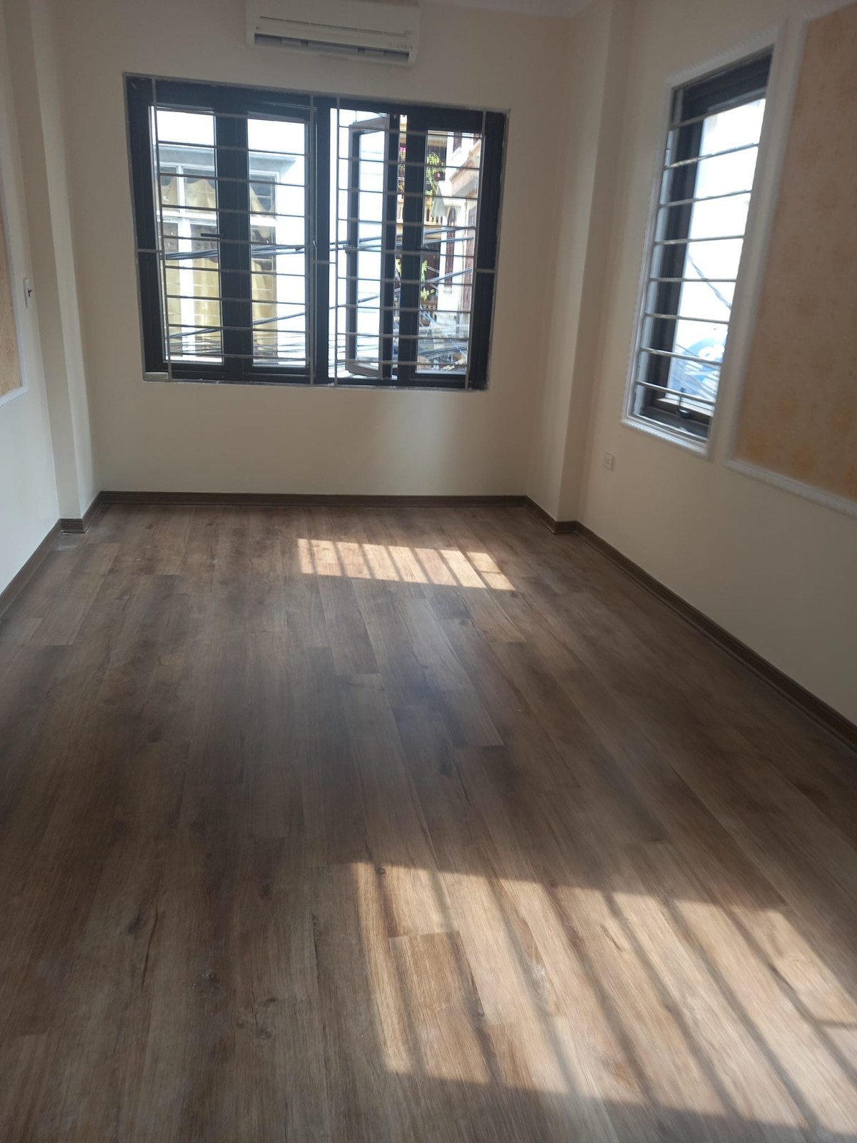 Bán nhà riêng lô góc Vĩnh Hưng Hoàng Mai, diện tích 30m² x 4 tầng giá bán 3,45 tỷ