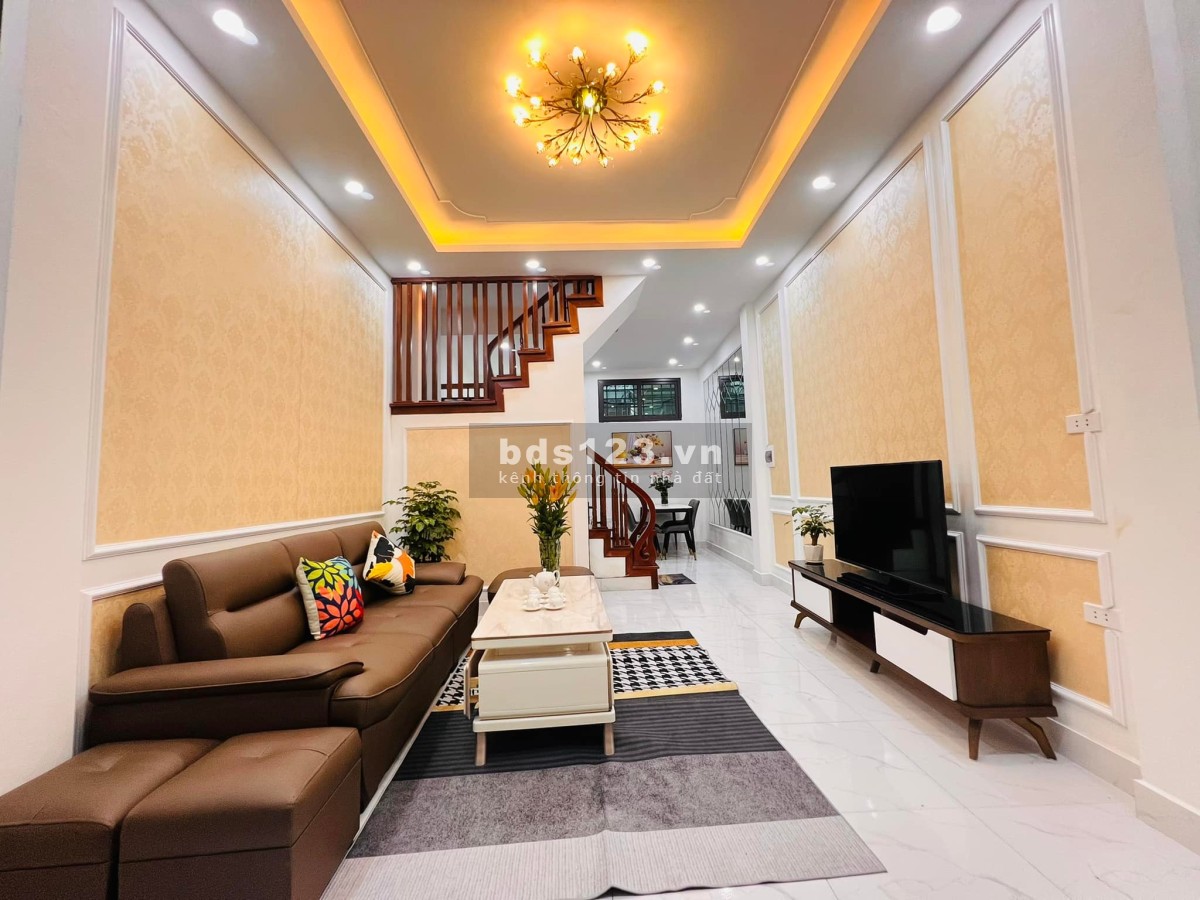 Nhà đầu ngõ gần phố Lê Trọng Tấn, KD ĐỈNH x 4 tầng, giá chỉ 4,85 tỷ LHCC 0902317688