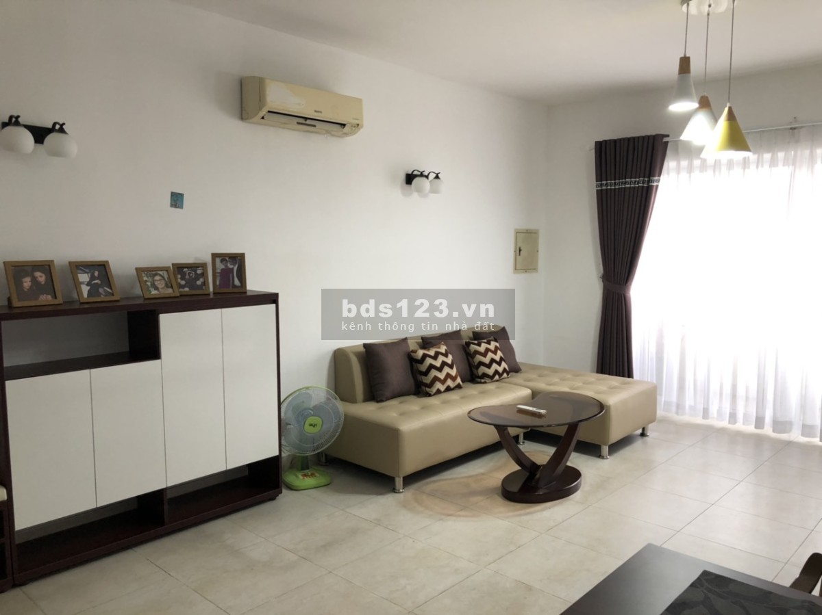 Chính chủ cần cho thuê nhanh chung cư cao cấp Hùng Vương Plaza, đầy đủ nội thất