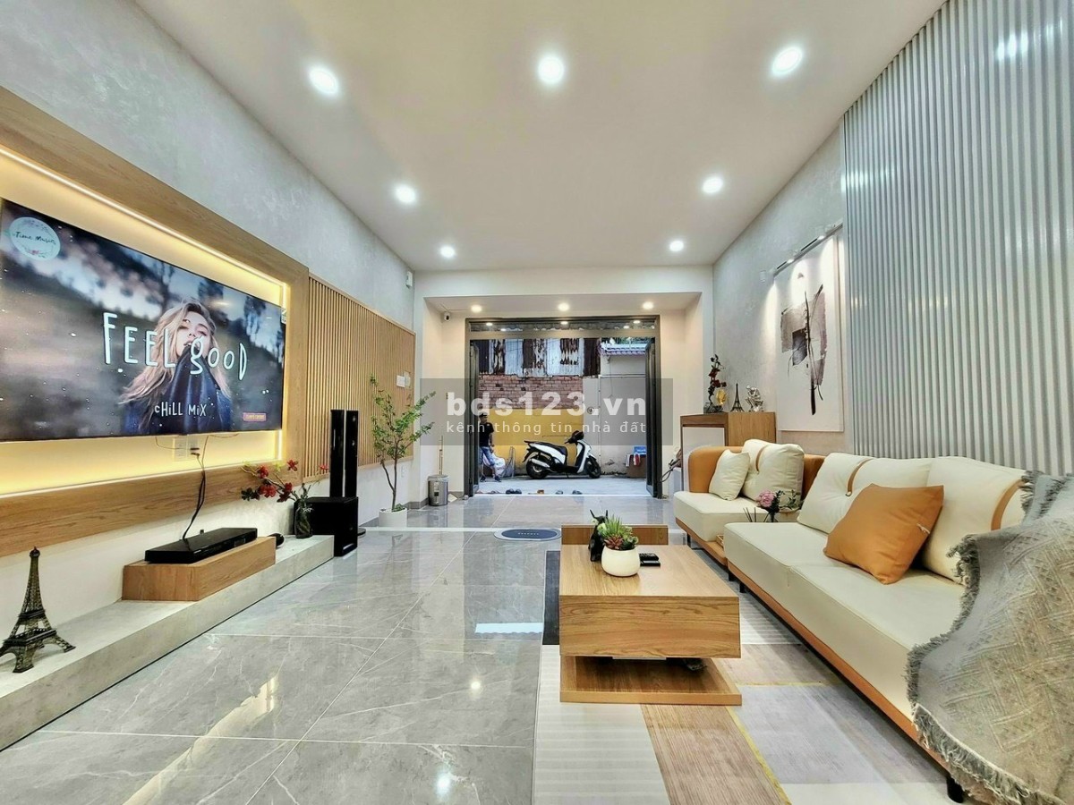 Bán nhà phố Đẹp Đường số 8, Phường 11, Quận Gò Vấp