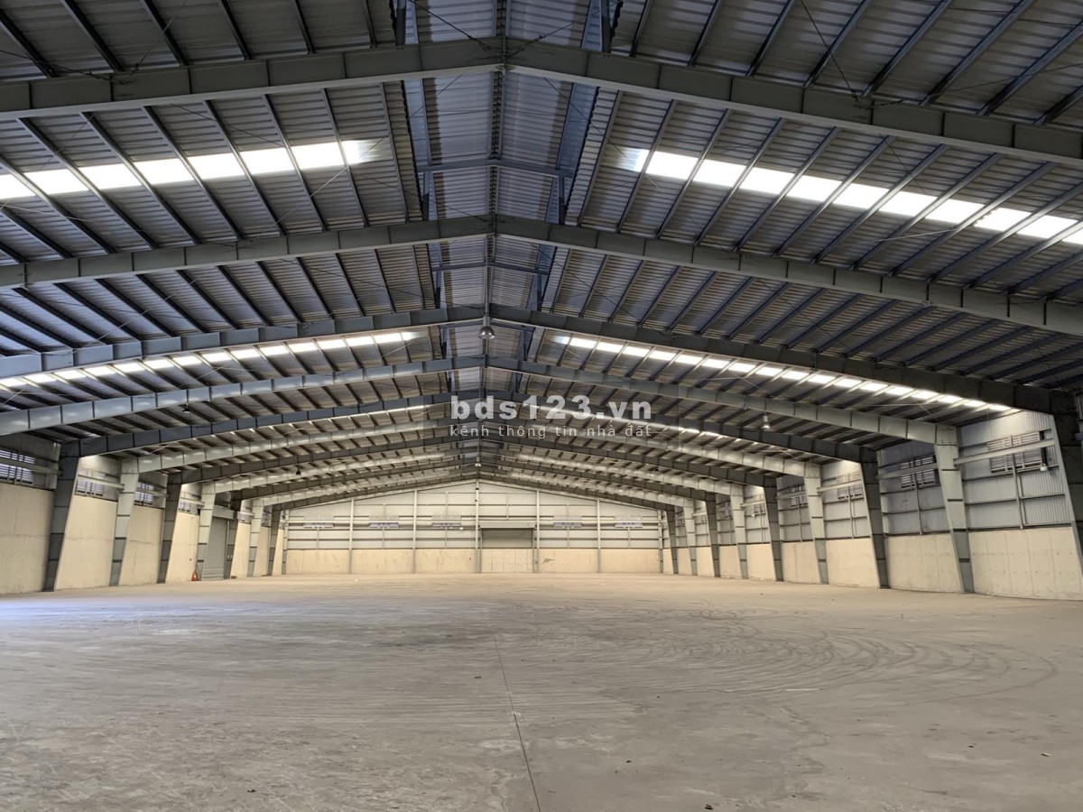 Cho thuê kho xưởng dtsd 3640m2 trong khu công nghiệp Phú Mỹ, Bà Rịa Vũng Tàu